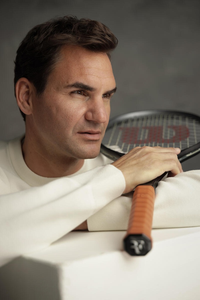 Raqueta de Tenis Wilson  Roger Federer 01 Future FRM (280g)