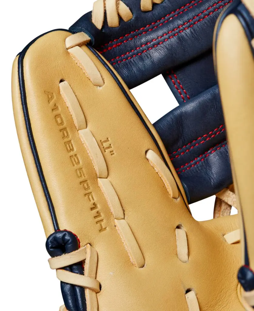 WBW102576_6_A1000_PF11_w_Pedroia_Fit_IF_11_Blonde_Navy_Red.png.cq5dam.web.1200.1200.webp